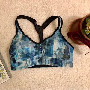 Lululemon Speed Up Bra C/D sz 4